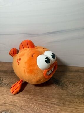 Baby Shark William Plush Light Up Musical Toy